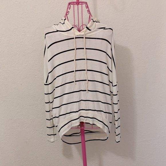 Hoodie Tee  - Picture 3 of 16